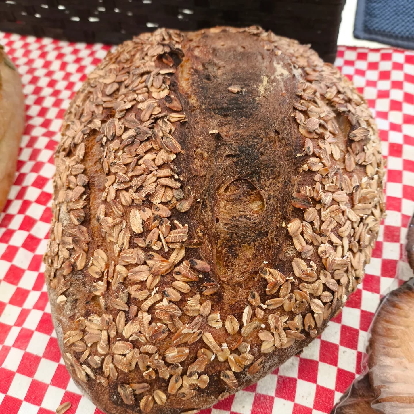 Hogaza de masa madre para tu mesa del día a día.